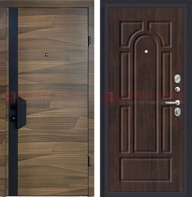 Коричневая железная дверь с МДФ панелями для квартиры ДМ-477 в Фрязино